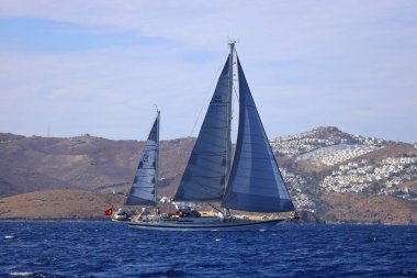Bodrum, Türkiye, 19 Ekim 2024: Bodrum Yelkenli Kupası, Gulet Tahta Yelkenli ve yelkenli yarışı.