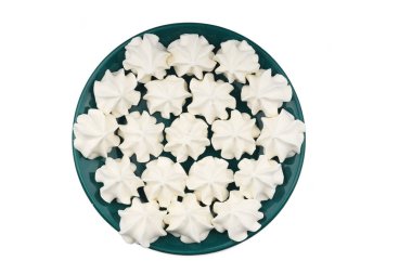 Kremalı pasta, şekerle pişmiş yumurtanın karışımından yapılan ev yapımı Fransız tatlısıdır..