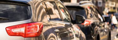 Kentteki araba parkı