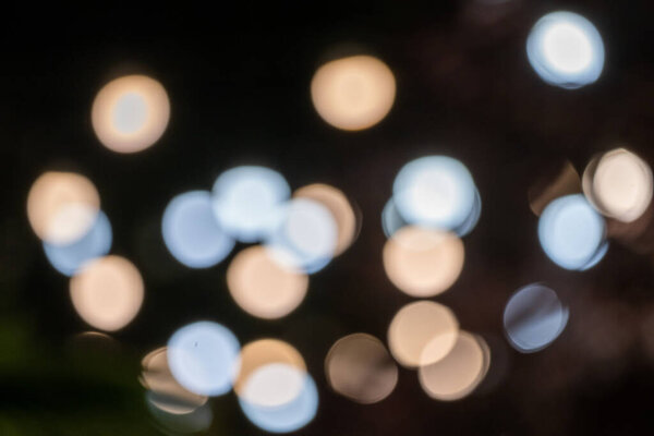 Blanco Luces Amarillas Bokeh Foto Stock — Foto de Stock