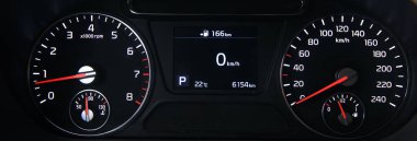 Araç enstrüman paneli veya hız göstergesi