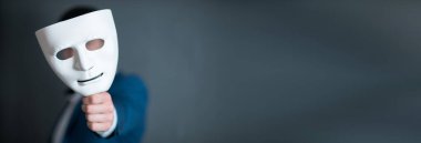 Beyaz Noel 'i tutan iş adamı