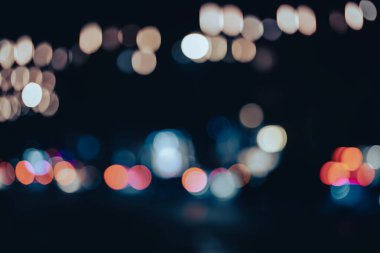 Sokakta yılbaşı ışıkları, bokeh, arkaplan, model