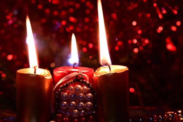 Brinnande Ljus Jul Och Nyårskoncept Festarrangemang — Stockfoto