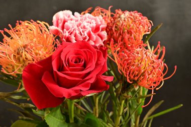 Güzel çiçek buketinin yakın görüntüsü