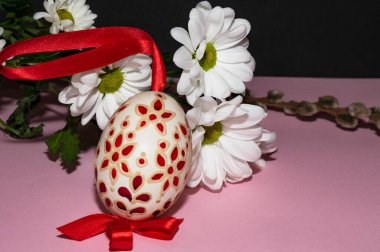 colorful  flowers and  easter egg, close up