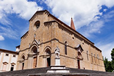 Arezzo Katedrali SS. Donato ve Pietro dış görünüşü, Toskana, İtalya