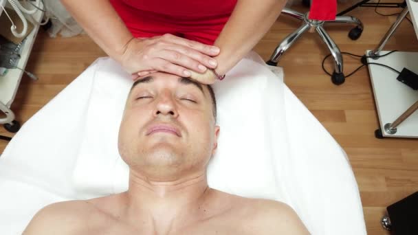 Facelift Não Cirúrgico Para Homem Ginásio Massagem Modelagem Italiano — Vídeo de Stock