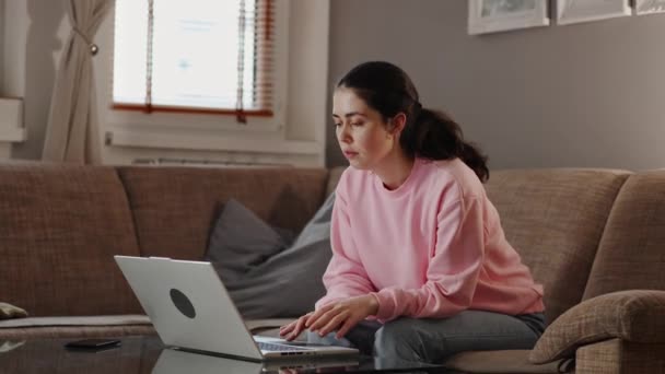 Freelance Remote Work Pretty Young Caucasian Woman Typing Laptop Sitting — Vídeos de Stock