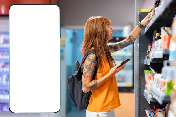 Young Tanned Caucasian Woman Tattoo Reaches Hand Top Shelf Supermarket — Stock Photo, Image