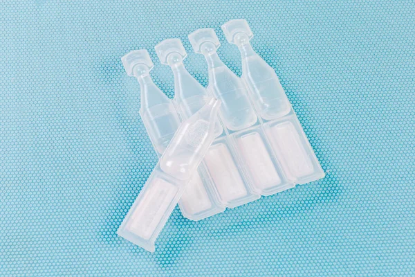 Gotas Para Los Ojos Pequeñas Ampollas Plástico Desechables Conectadas Bloque — Foto de Stock