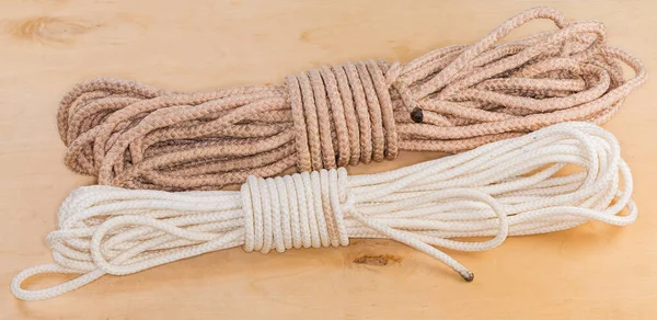 Bights Accessory Cord Climbing Rope Tied Alpine Coil Uzlů Intended — Stock fotografie
