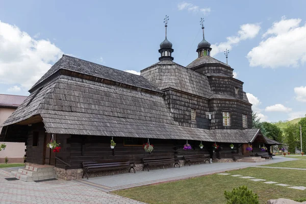Yüzyılın Başında Ukrayna Nın Chortkiv Şehrinde Yükselen Tahta Kilise — Stok fotoğraf