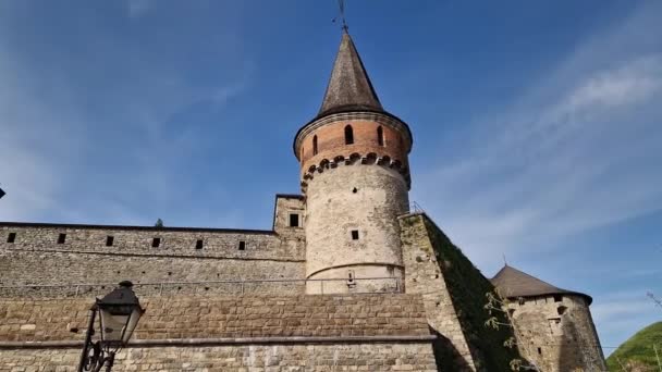 Nordöstra Muren Medeltida Fästning Kamianets Podilskyi Stad Ukraina — Stockvideo