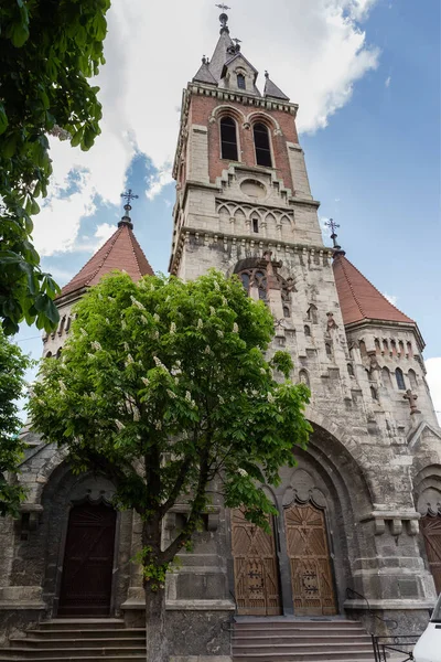 乌克兰乔尔特克夫市17 20世纪圣斯坦尼斯劳斯的哥特式罗马天主教多明我会教堂的主立面 图库图片