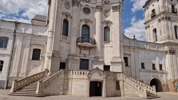 Mariinsky Katholische Kirche Des Mittelalterlichen Karmeliterklosters Berdychiv Ukraine — Stockvideo