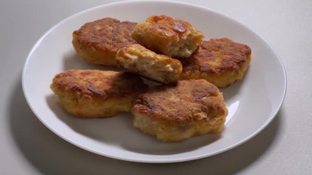 Fried Breaded Fish Cutlets Made Minced Salmon Dish — Stock Video