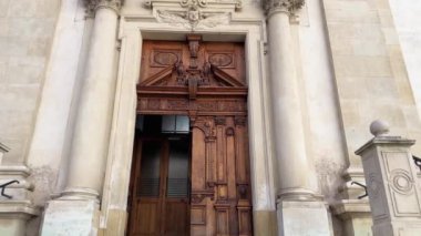 St. Maria Rotunda, Viyana Dominik Kilisesi 'nin ana cephesi.