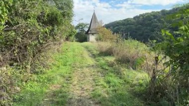 Kamianets-Podilskyi, Ukrayna 'daki Ortaçağ taş kare savunma kulesi