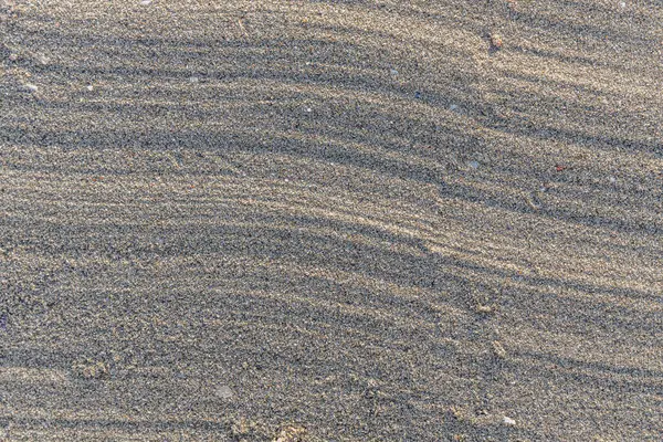 Uma Bela Textura Horizontal Areia Amarela Com Ondas Conchas Está — Fotografia de Stock