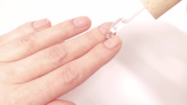 Çivi Bakımı Tedavi Bir Kadın Tırnak Bakım Yağı Losyon Nemlendirici — Stok video