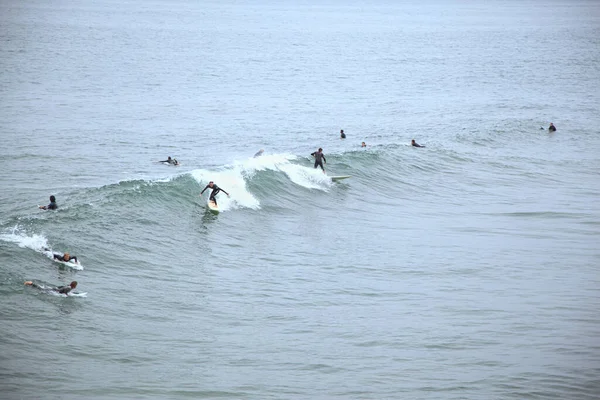 Surfisti Huntington Beach California — Foto Stock