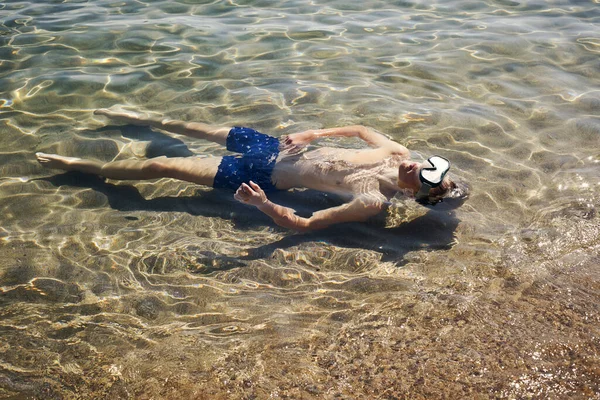 Niño Con Máscara Buceo Nadando Mar — Foto de Stock