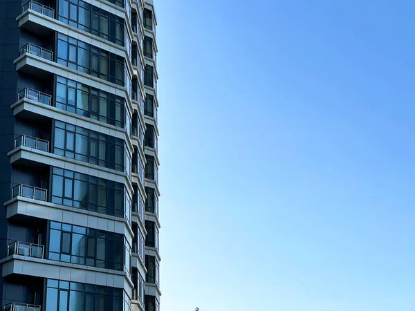 Molte Finestre Vetro Blu Moderno Edificio Apartmetn Spazio Copia — Foto Stock