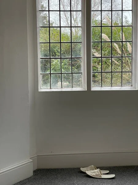Still Shot White Slippers Old Fashioned Window House — Stock Photo, Image
