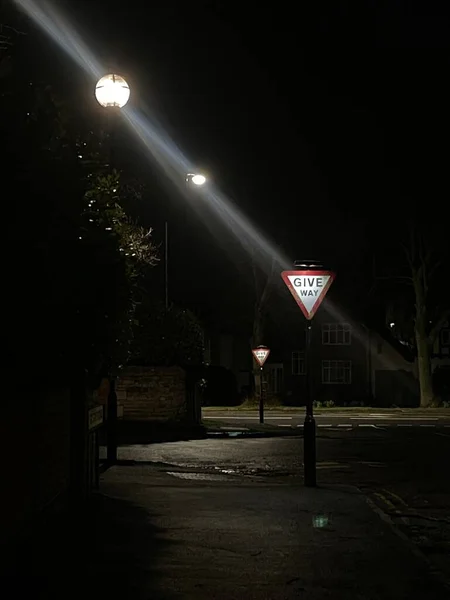 Dark Street View Night Give Way Road Sign Illuminated Distance — Stock Photo, Image