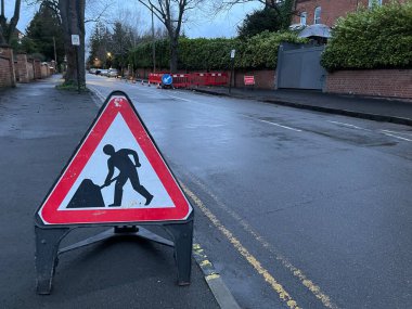 Yol çalışması trafik işaretinde