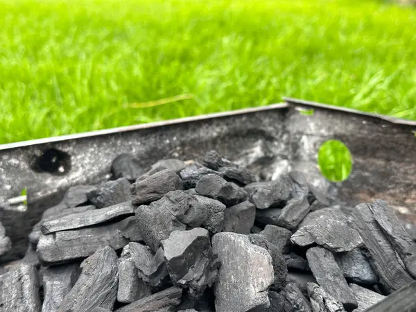 Cropped Close Charcoal Bbq Grill Green Grass Background — Stock Photo, Image