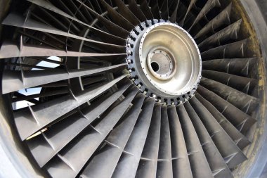 uçak turbo jet motoru, geçmiş fragman