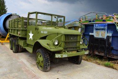 Sattahip, ChonBuri, Tayland: 331 Kahve Savaşındaki Askeri Kamyon