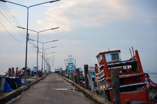 Boote Thailändischen Fischereihafen — Stockfoto
