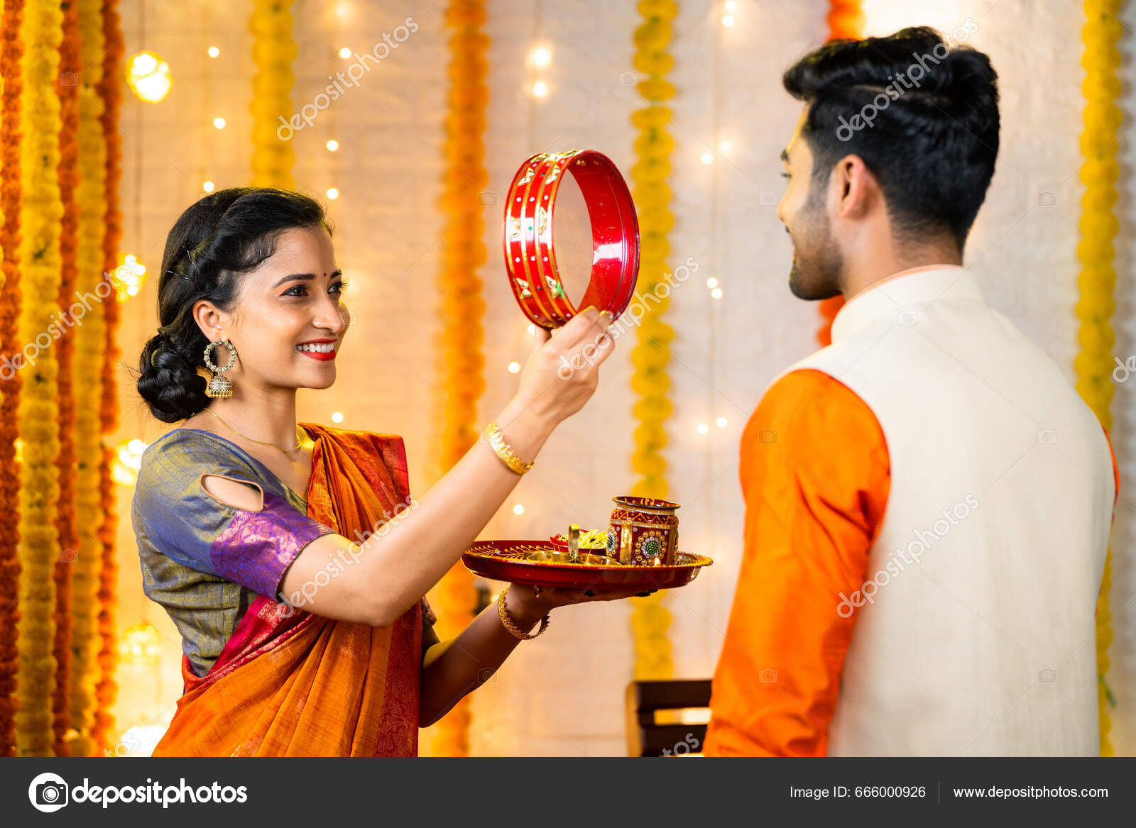 Indian Wife Looking Husband Face Sieve Karva Chauth Festival