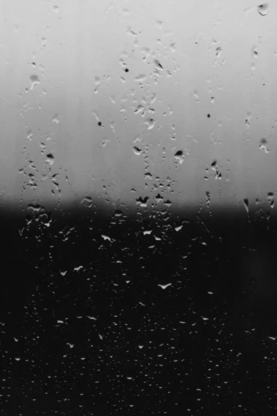 Primo Piano Foto Bianco Nero Gocce Pioggia Sul Vetro Della — Foto Stock