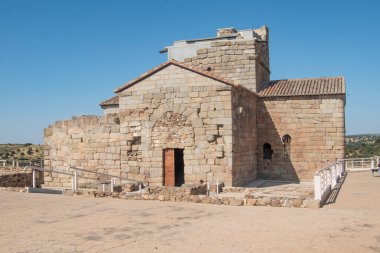 İspanya 'nın Toledo ilindeki Santa Mara de Melque Vizigotik inziva merkezinin kompleks ve yorumlama merkezi.