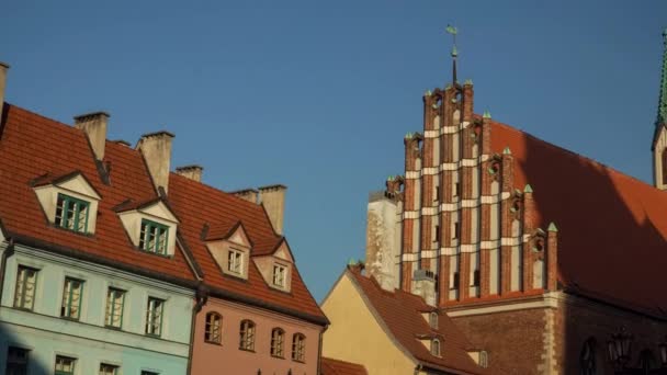 Altstadtlandschaft Mit Blick Auf Bunte Häuserfassaden Und Ziegeldächer Historischen Zentrum — Stockvideo