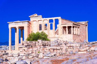 Atina, Yunanistan: Avrupa 'nın Akropolis kentindeki Veranda' da bulunan ünlü Altı Karyatid veya Karyatid Tapınağı