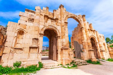 Jerash Archeological City, Ürdün: Eski Roma şehri Gerasa 'nın güney kapısı modern Jerash, bir Roma decapolis şehri. Orta Doğu
