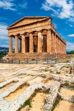 Agrigento, Sicilya Adası, İtalya Konkordiya Tapınağı, tapınaklar vadisindeki antik Yunan tapınağı. Avrupa