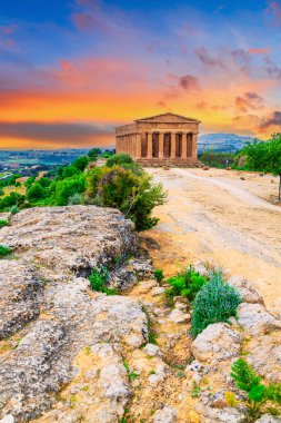 Agrigento, Sicilya Adası, İtalya Konkordiya Tapınağı, tapınaklar vadisindeki antik Yunan tapınağı. Avrupa