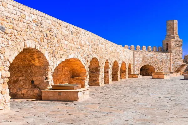 stock image The Koules, Heraklion, Crete island, Greece: Fortified wall of The Koules or Castello a Mare, a fortress in the old port of Heraklion