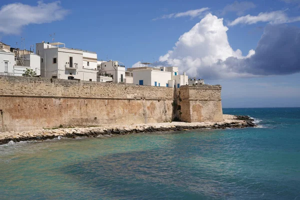 Mury Starego Miasta Malowniczego Monopoli Puglia Włochy — Zdjęcie stockowe