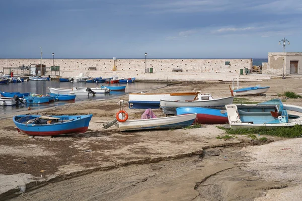 Vissersboten Haven Van Torre Mare Apulië Italië — Stockfoto