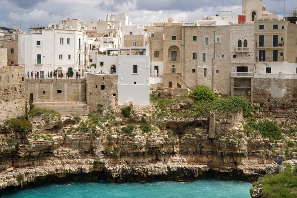 Polignano Mar Schöne Stadt Die Den Klippen Hängt Apulien Italien — Stockfoto
