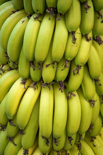 Banany Lokalnym Rynku Tło Owocowe — Zdjęcie stockowe