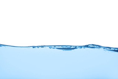 Sıvı üzerinde soyut temiz akış dalgalanma yüzeyi. Hava kabarcıklı açık mavi su dalgası ve biraz da su altı, beyaz arka planda izole edilmiş stüdyo çekimi.