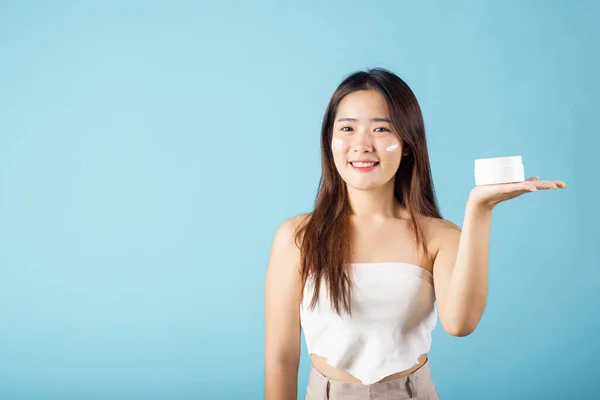Asian Young Woman Very Beautiful Hold Jar Skin Cream Face — Stockfoto